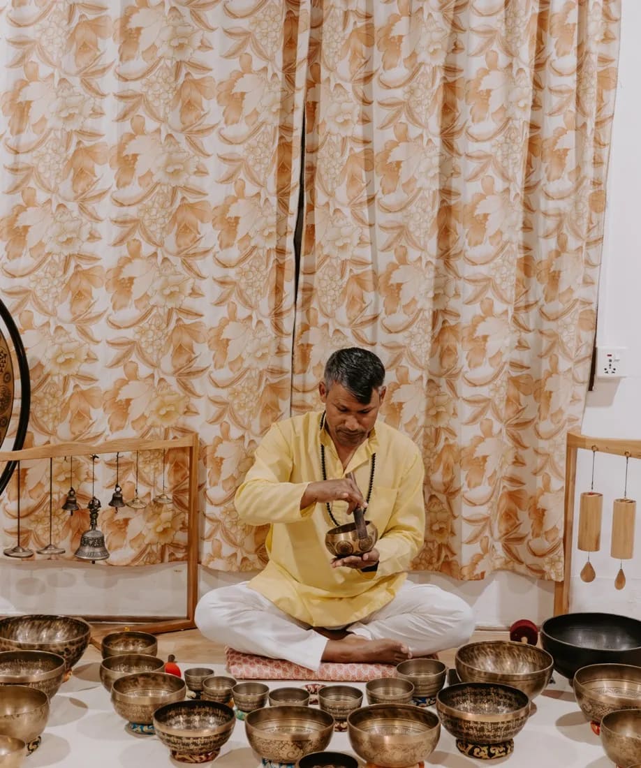 Yogi Rajan teaching Himalayan singing bowl sound healing in Nepal
